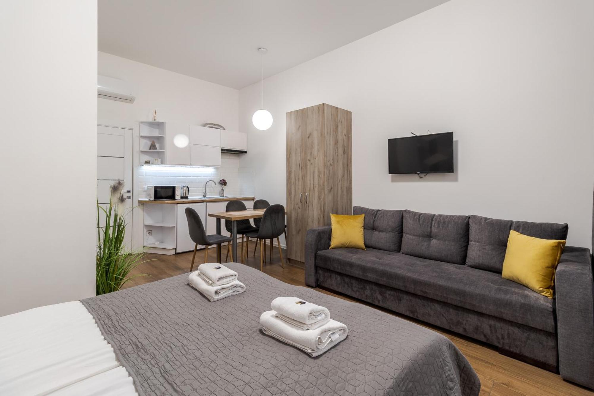 Demar Apart Chehova Lviv Ngoại thất bức ảnh