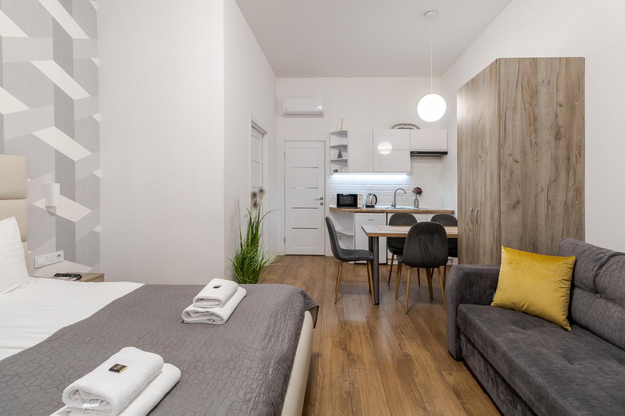 Demar Apart Chehova Lviv Ngoại thất bức ảnh